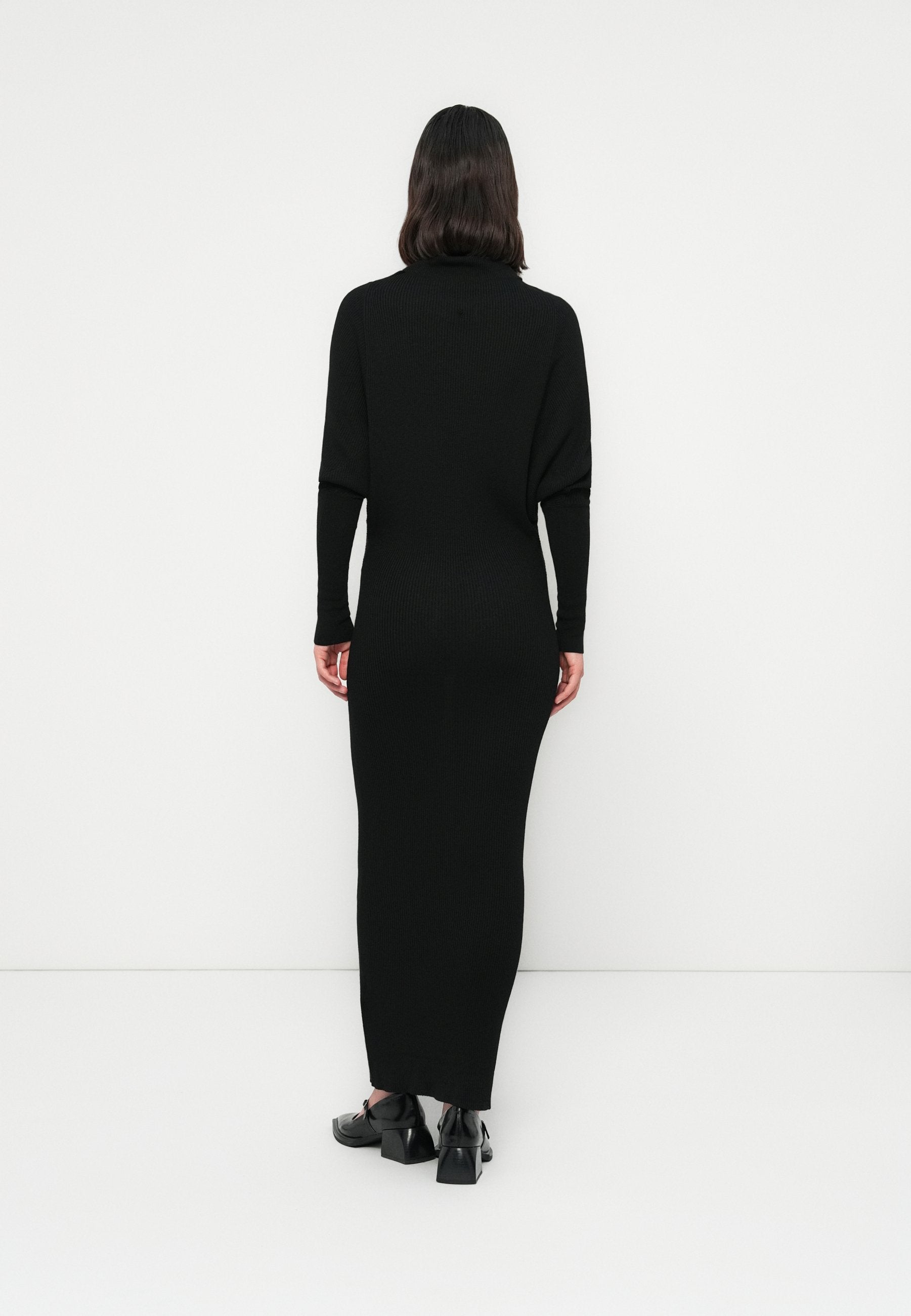 Replay DRESS