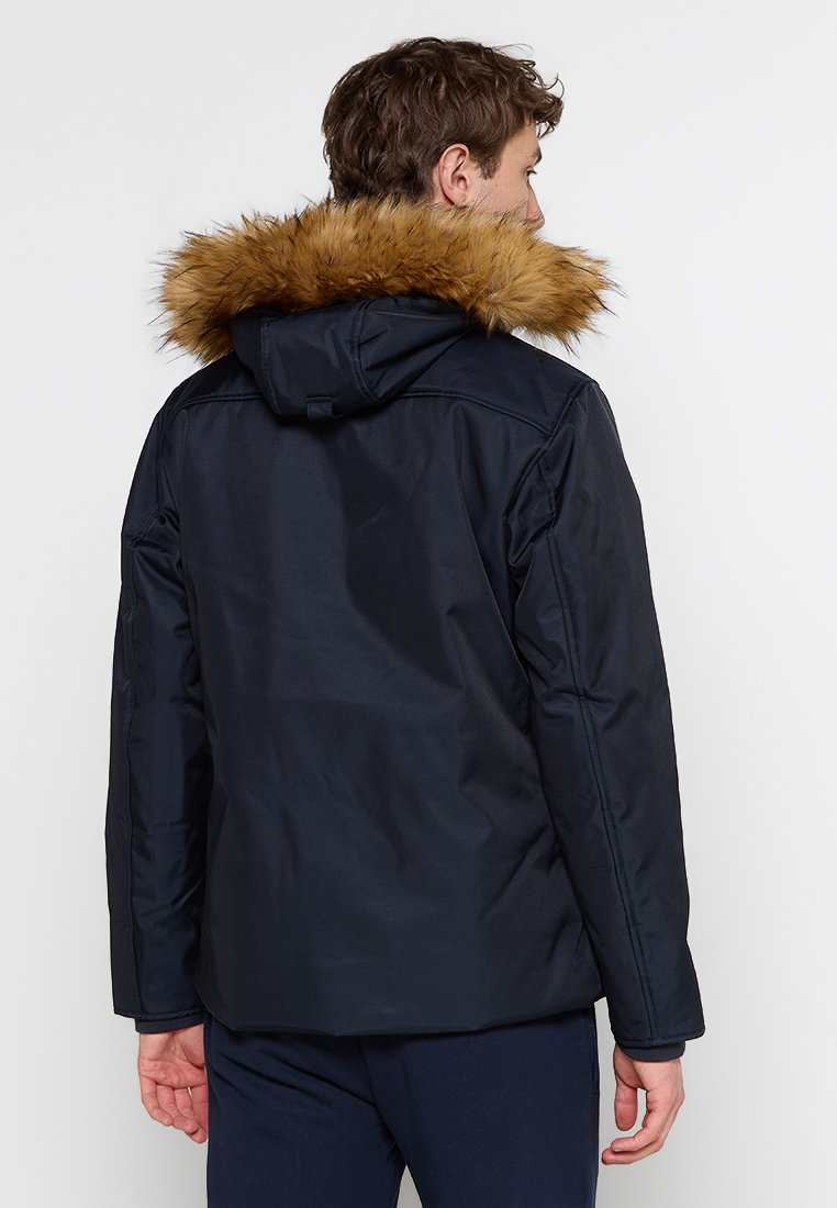 Hackett London