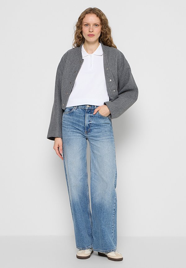 Calvin Klein Jeans