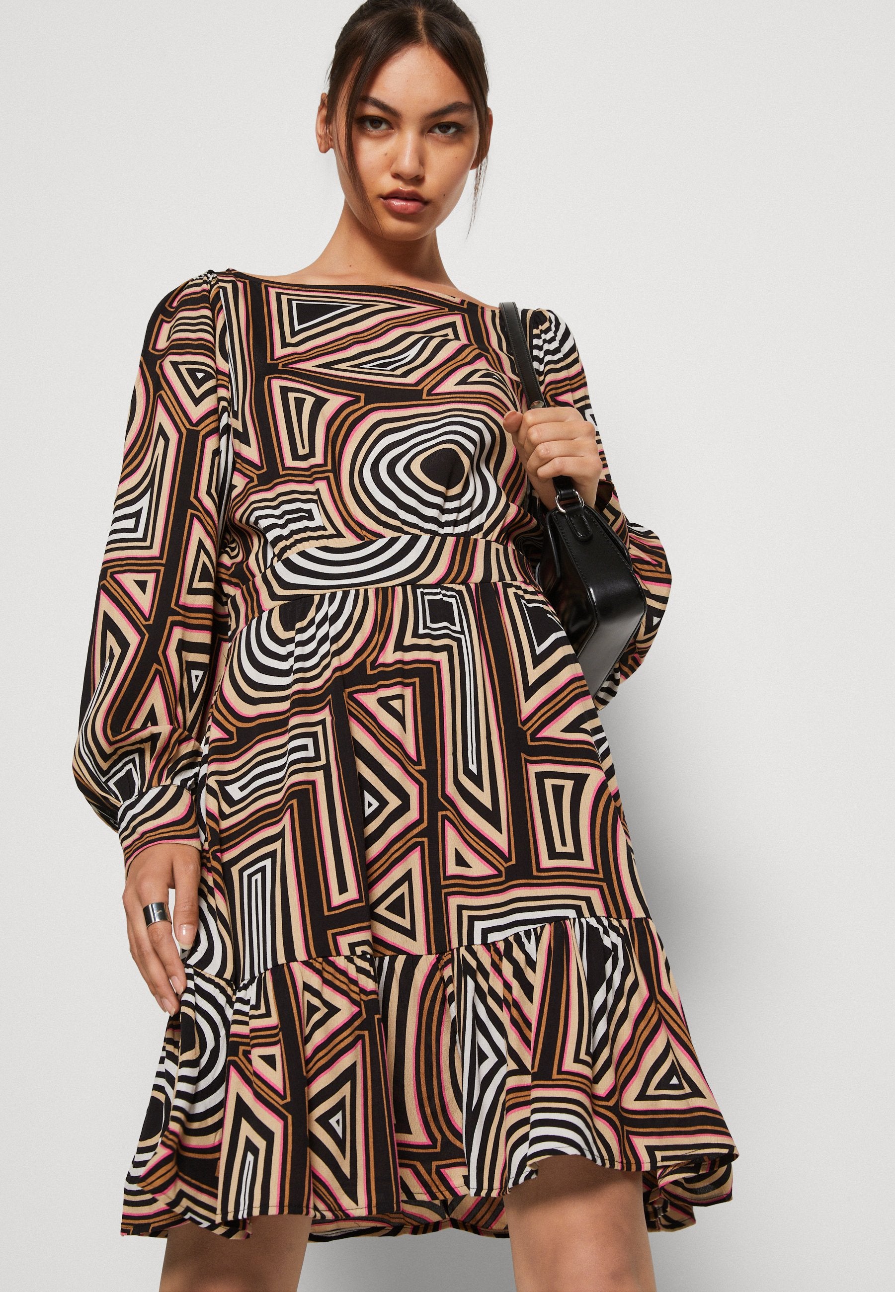 ONLY ONLMENDES BOATNECK DRESS