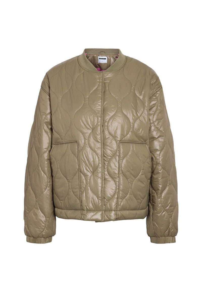 Quilted NMALLIE Media 1
