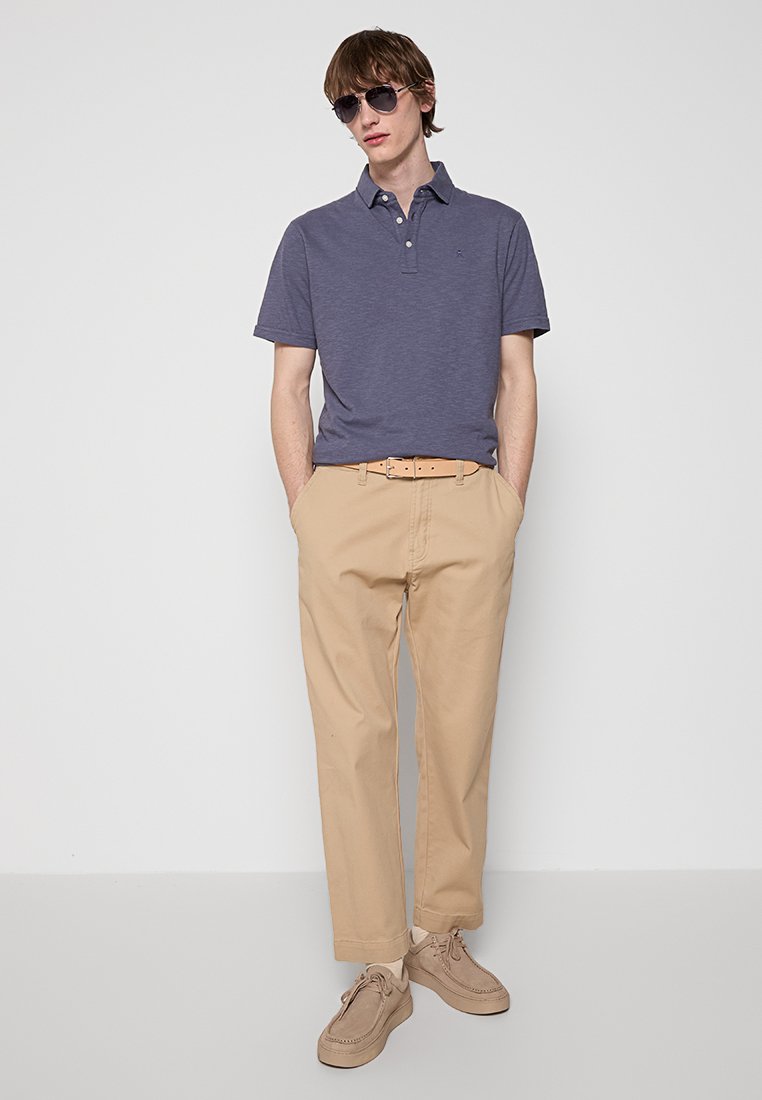Hackett London