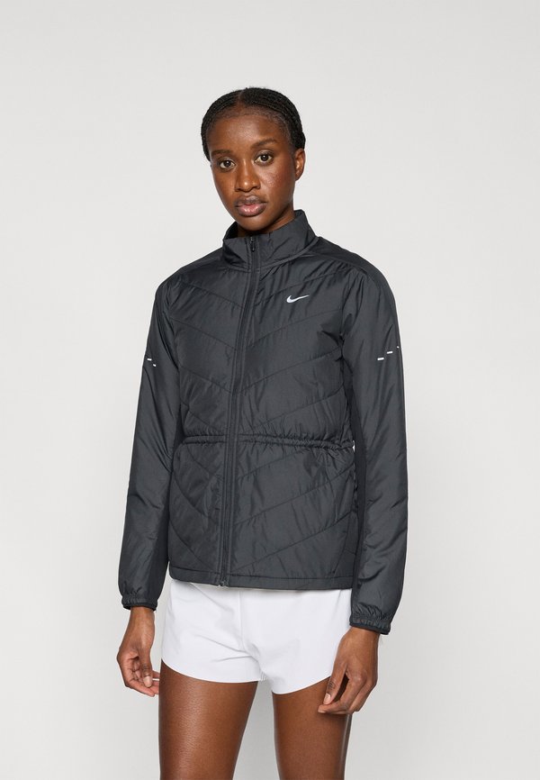 Nike Performance SWIFT - Running jacket - black/reflective silver-coloured