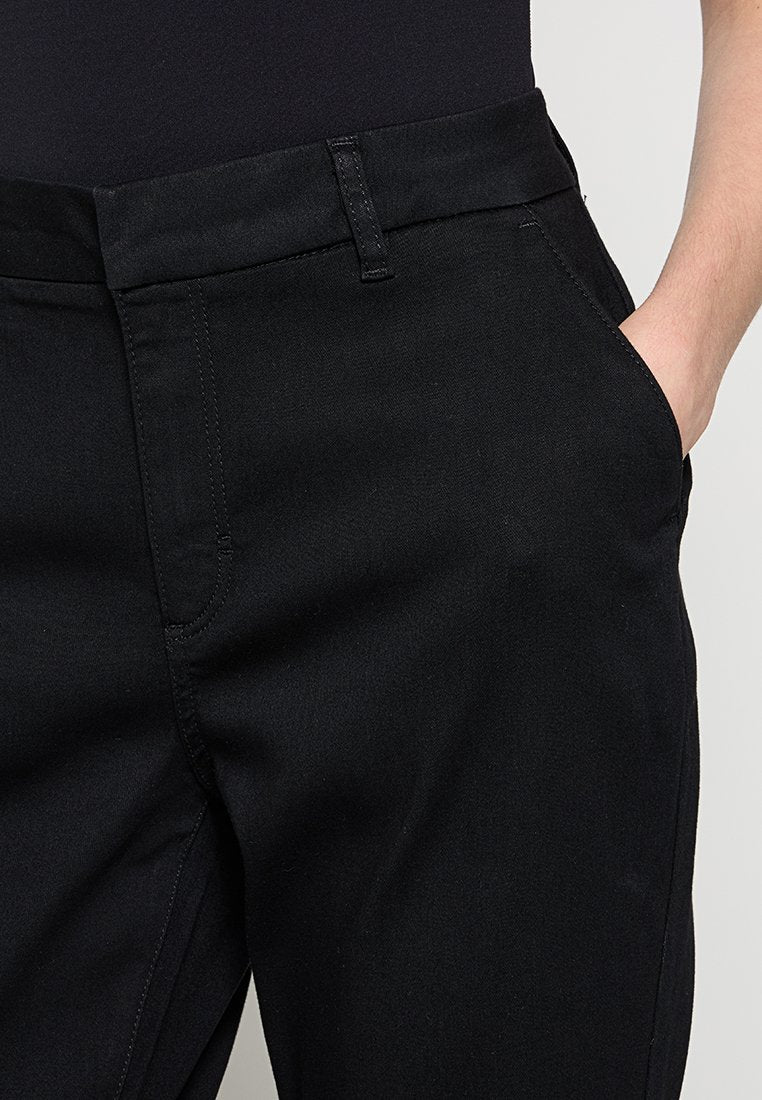 SLIM FIT Media 5