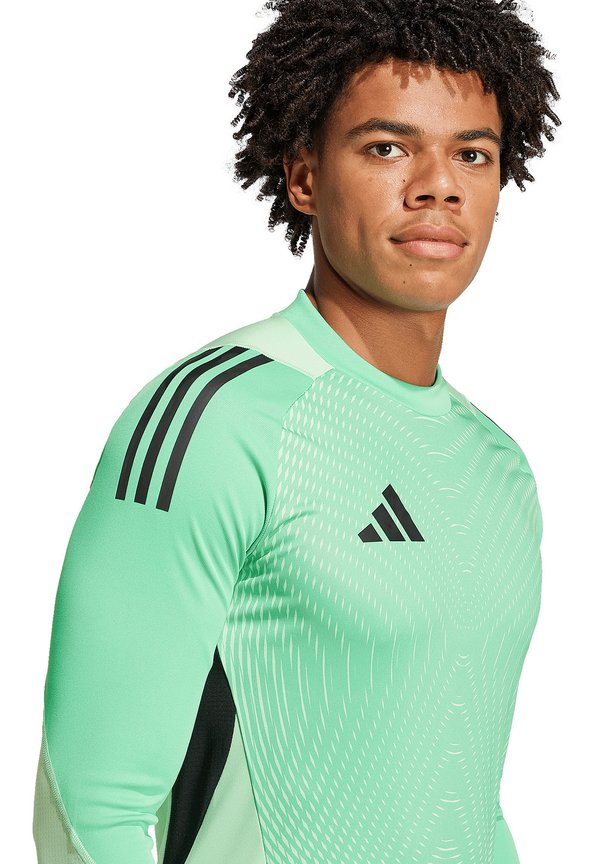 adidas Performance TEAM TIRO PRO