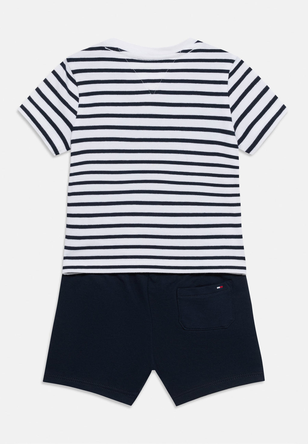 ESSENTIAL STRIPE T-SHIRT AND SHORTS SET Media 2