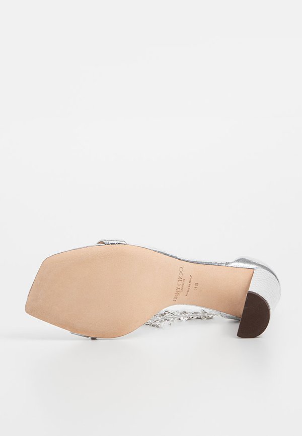 Jimmy Choo NEENA