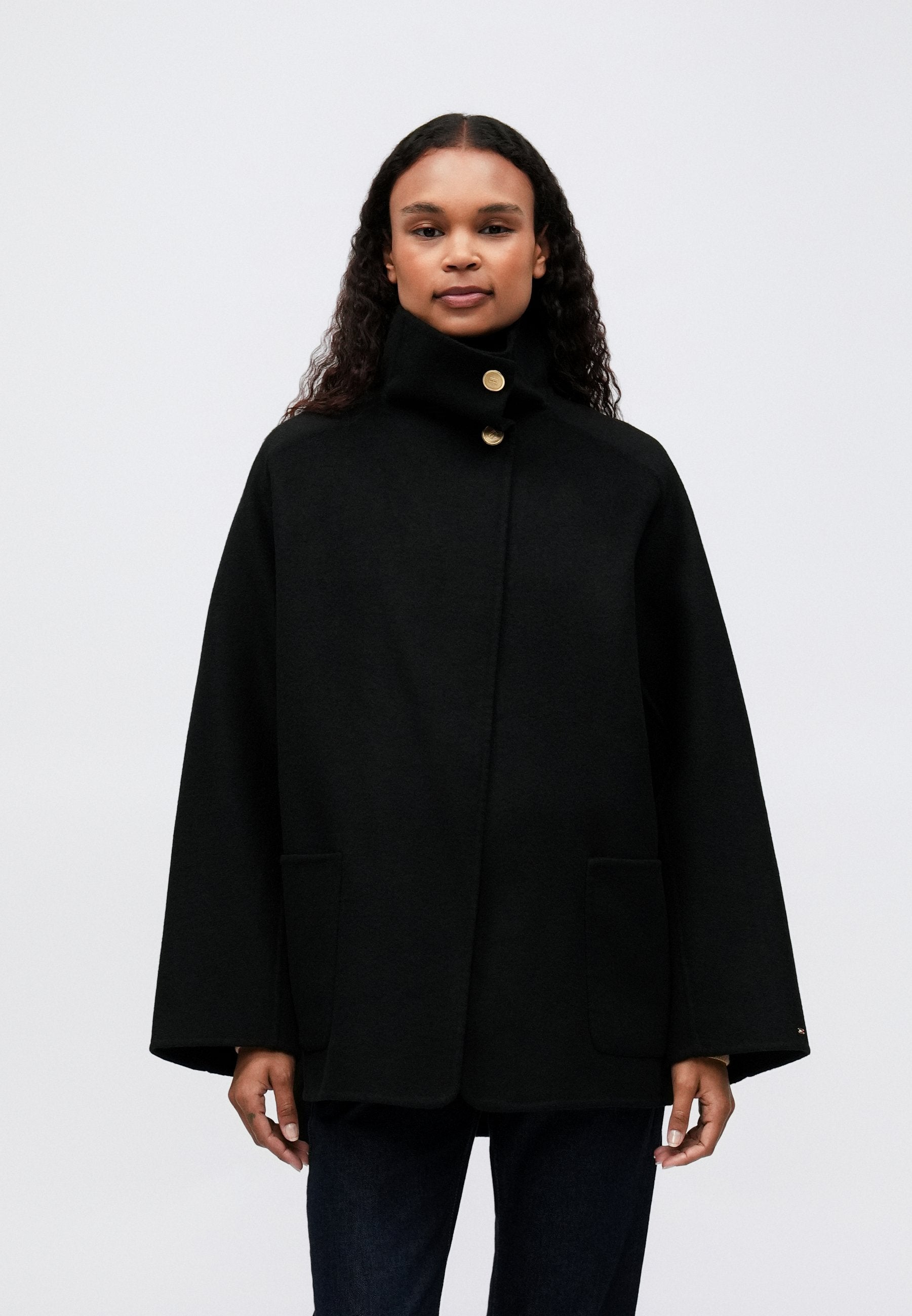WOOL BLEND FUNNEL NECK OVERSIZED COAT Media 3