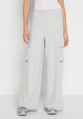 DKNY Cargohose Media 1