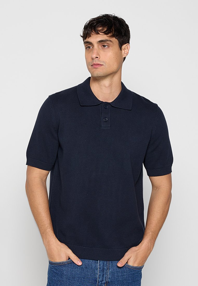 KNIT POLOSHIRTS SHORTSLEEVE Media 1