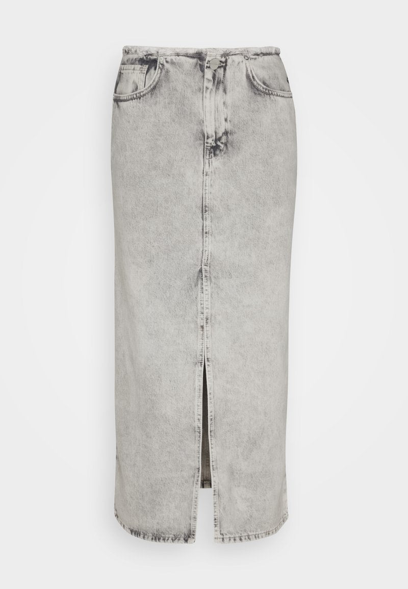 Hellgrauer Acid-Wash-Denim-Midi-Rock mit Schlitz vorne, zwei Vorderaschen, einem Bund mit Knopf und einem Reißverschluss.