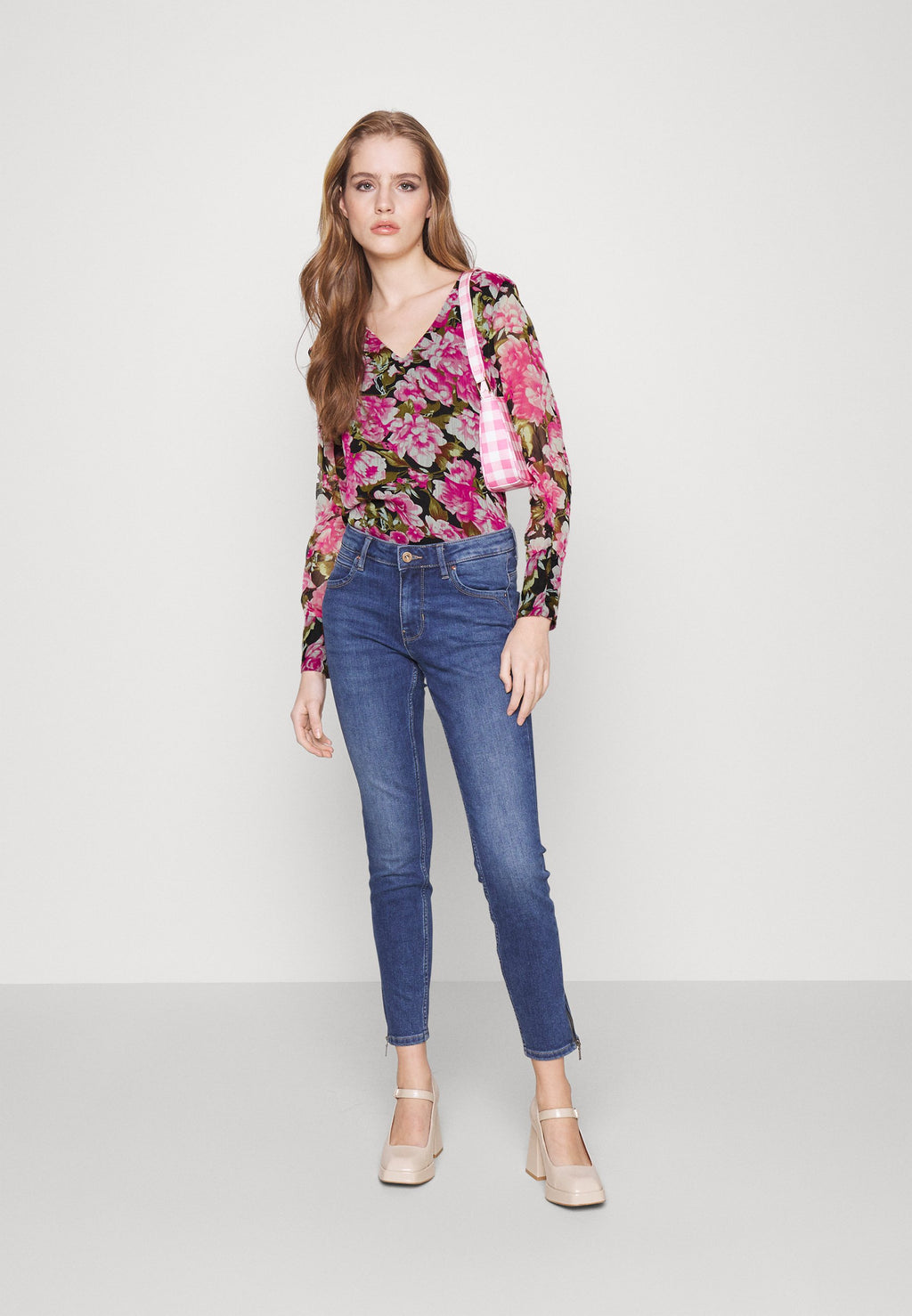 ONLY Petite ONLSAGA V-NECK