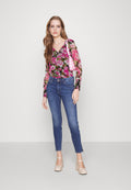 ONLY Petite ONLSAGA V-NECK