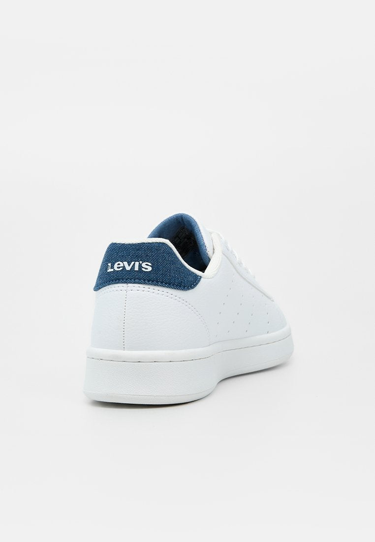 Levi's® AVENUE