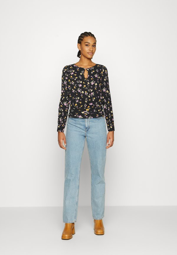 Vero Moda VMICO SHORT KEY HOLE