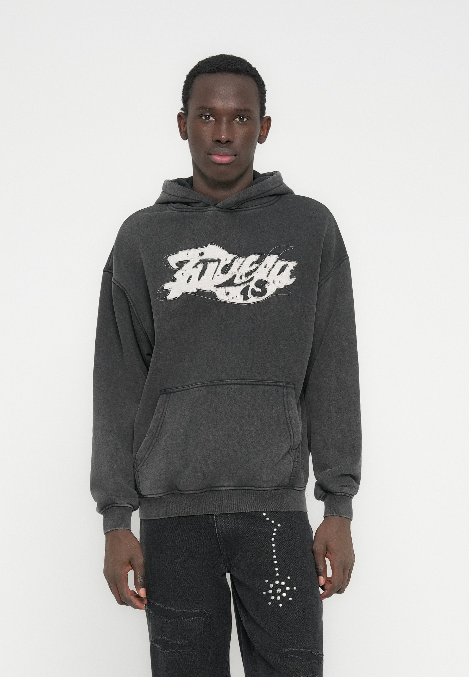 FAVELA FAVELA COLLEGE DISTRESSED PATCHED  HOODIE