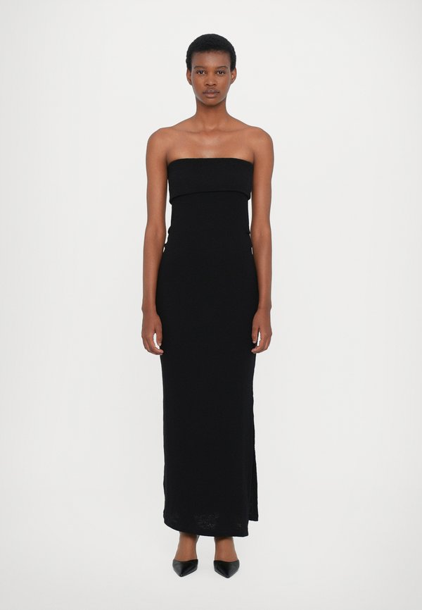 CLOSED BANDEAU DRESS