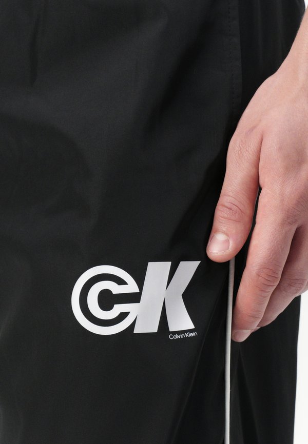 Calvin Klein Jeans STRAIGHT