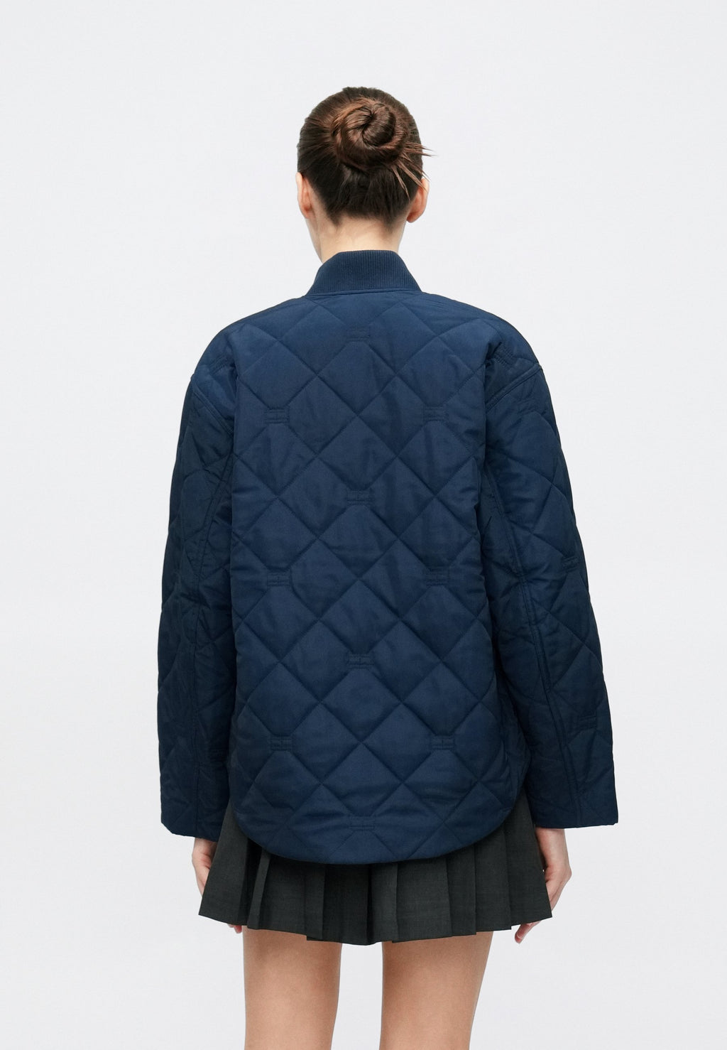 PADDED QUILTED Media 4