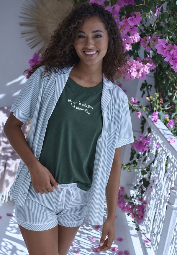 s.Oliver S.OLIVER PYJAMAOBERTEIL - Pyjama top - dunkelgrün