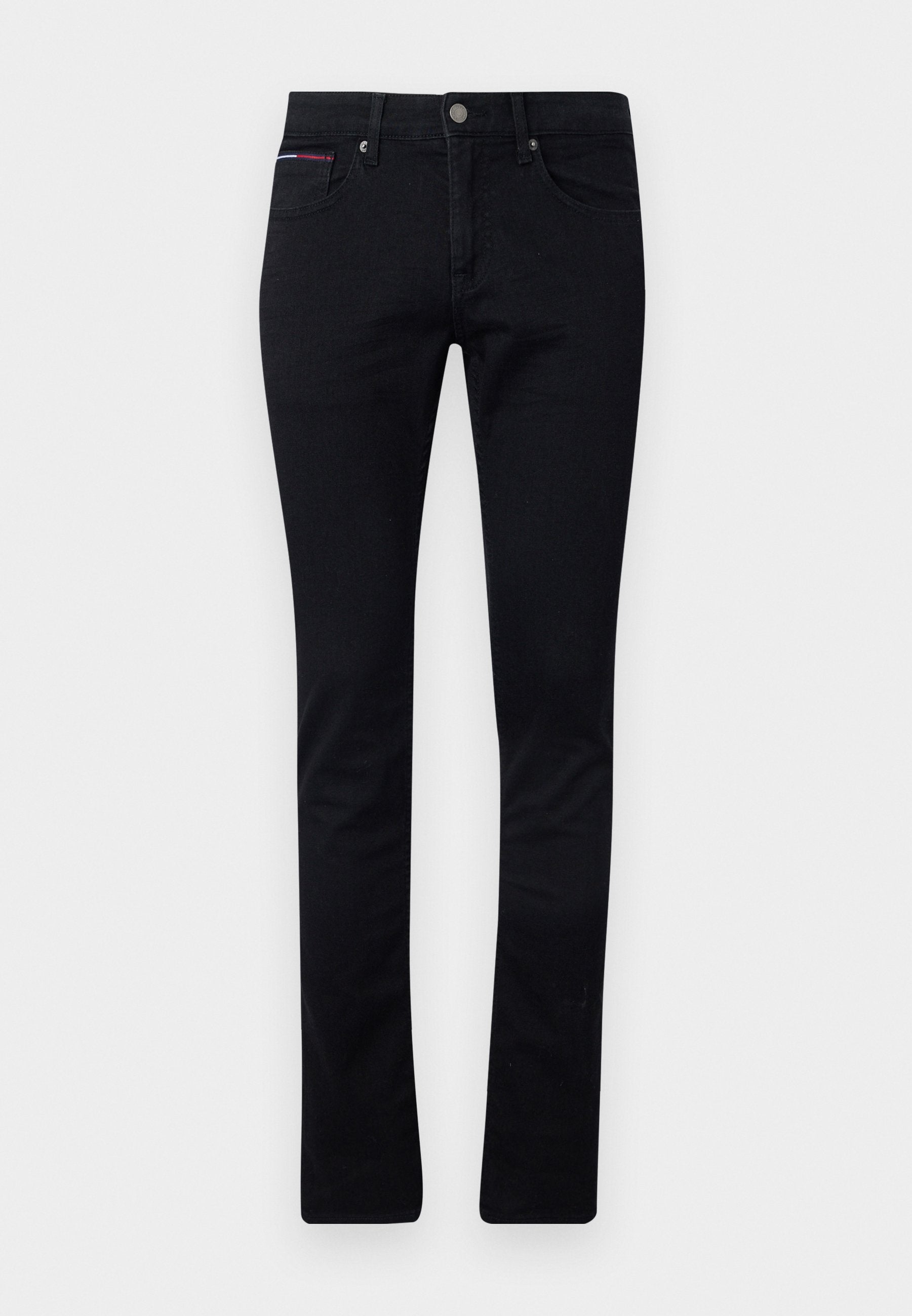 Schwarze Jeans aus Denim, mit Slim-Fit, Fünf-Taschen-Design und einem kleinen roten und blauen Akzent auf der Vordertasche.