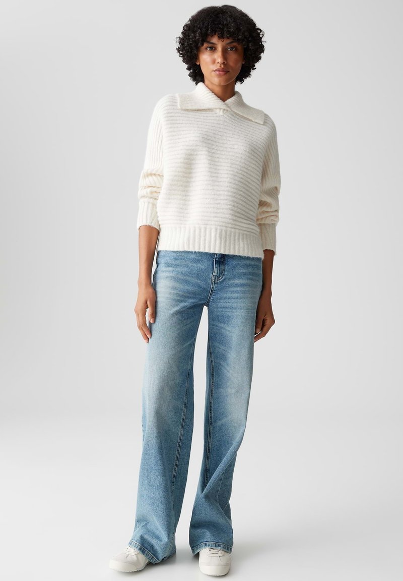 RELAXED FIT RIB Media 1