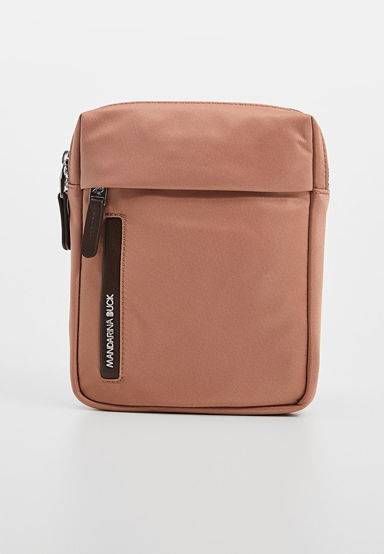 Mandarina Duck HUNTER