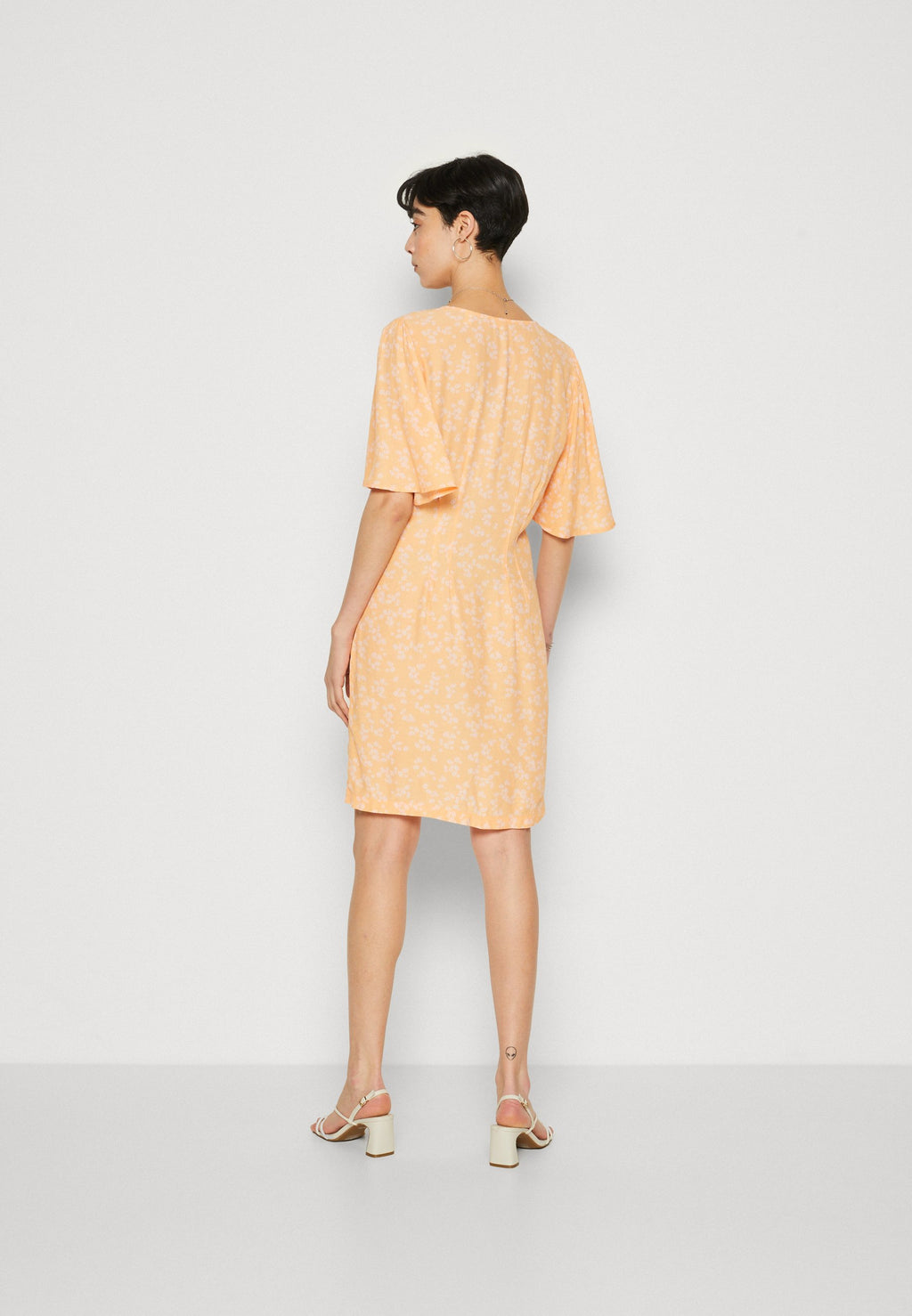 Esprit Freizeitkleid Media 5