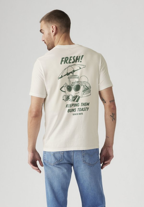 Levi's® RELAXED FIT TEE - Print T-shirt - egret