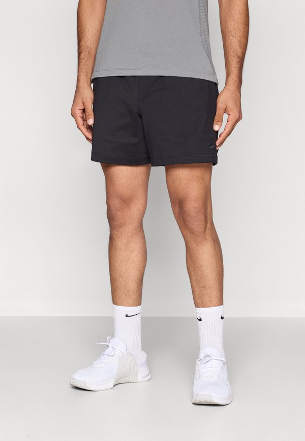 Nike Performance NANO SHORT - Sports shorts - black