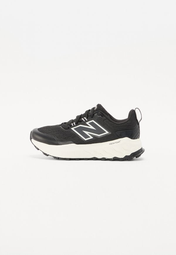 New Balance FRESH FOAM X GAROÉ V2 - Trail running shoes - black