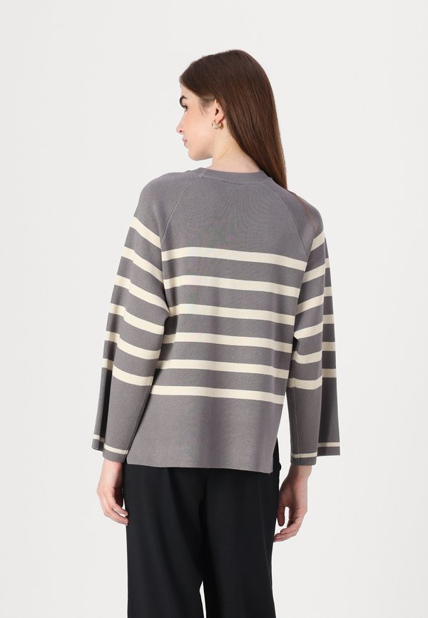 Noisy May NMFIFI O-NECK