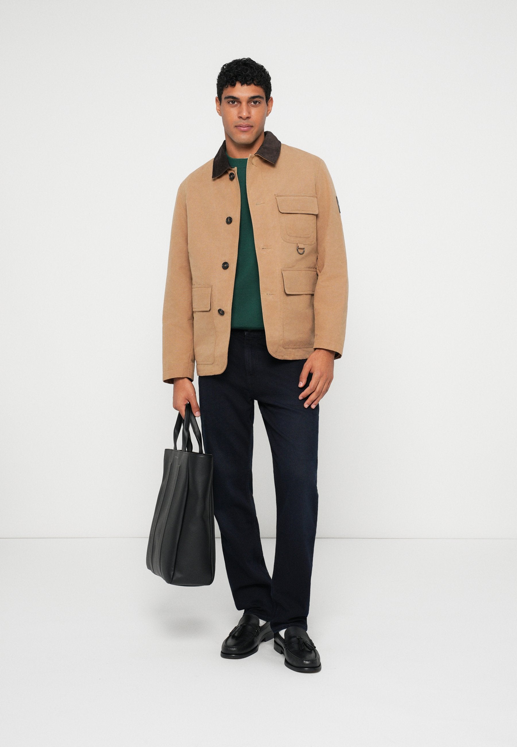 RELAXED WAXED BARN JACKET Media 2