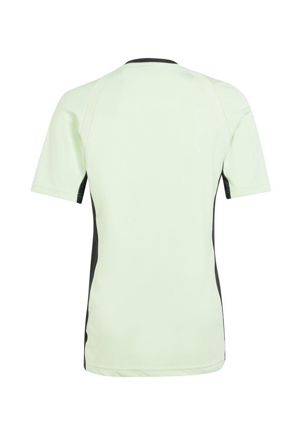adidas Performance FUSSBALL