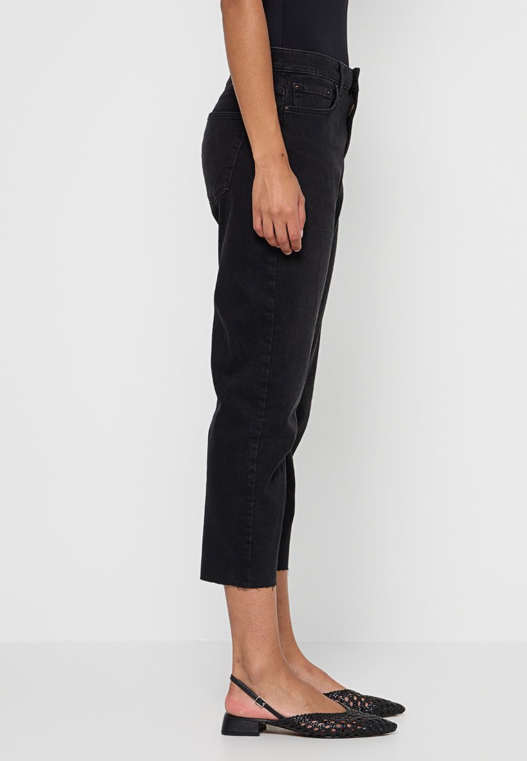 ONLY Petite Jeans Straight Leg Media 2