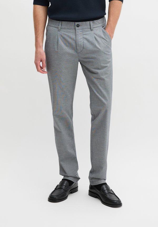 Marc O'Polo MARC O'POLO CHINO MODEL STIG JOGGER PLEATS SHAPED MIT BUNDFALTEN-DETAILS