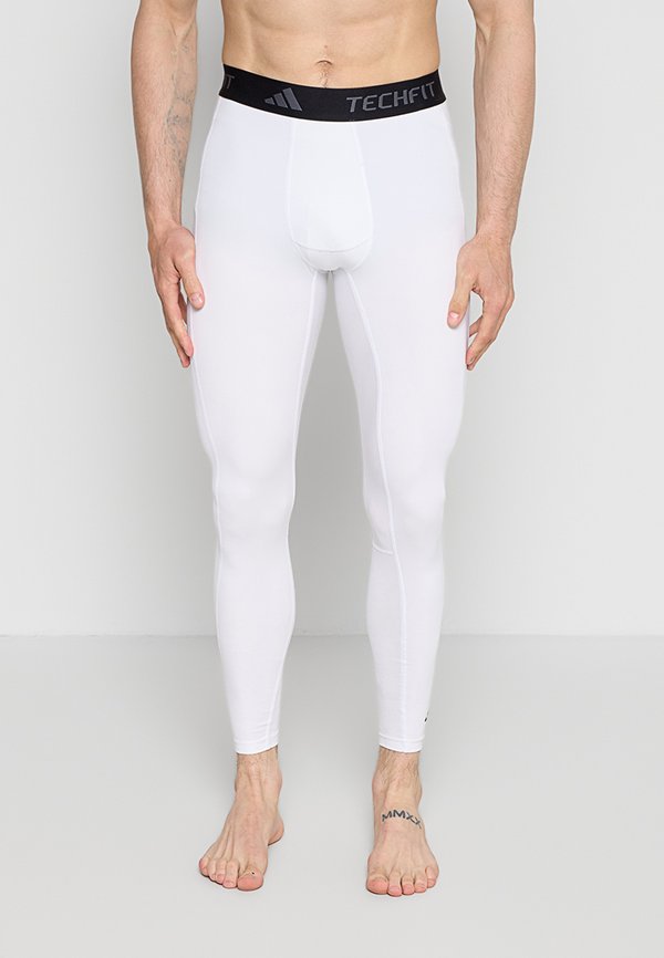 adidas Performance TF BASE