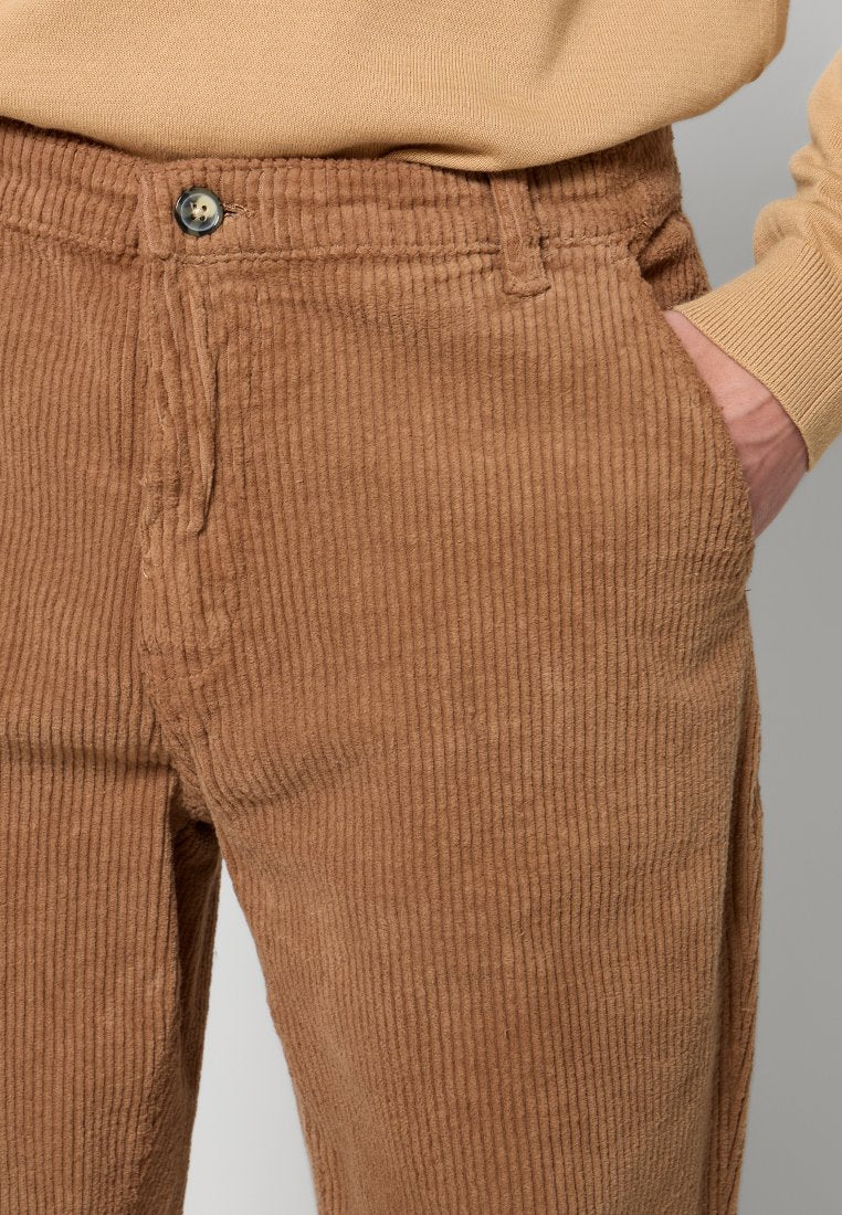 RELAXED FIT Media 5