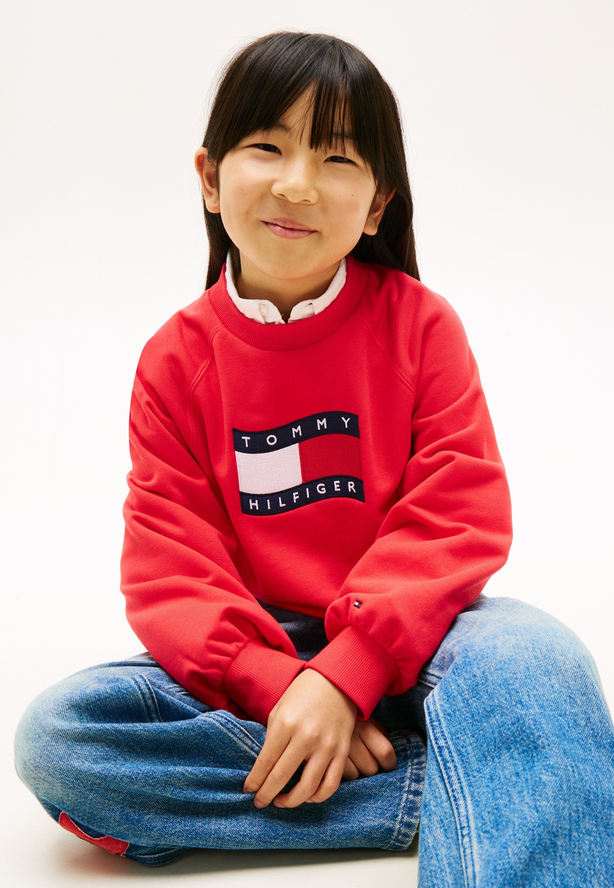 WAVY FLAG PUFF HEM RELAXED SWEATSHIRT Media 3