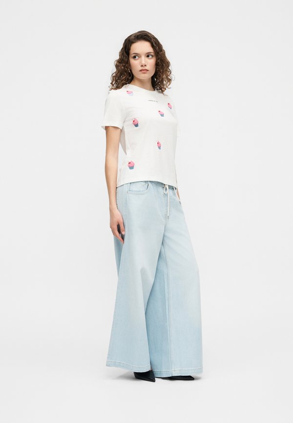 ONLY Petite ONLKITA LIFE GLAM