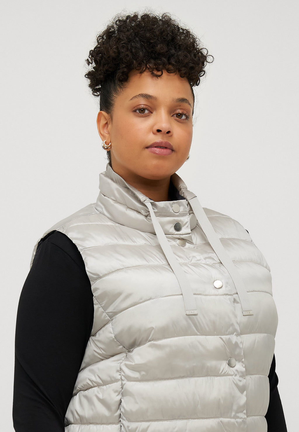 CARVEGA LIFE QUILT WAISTCOAT Media 5