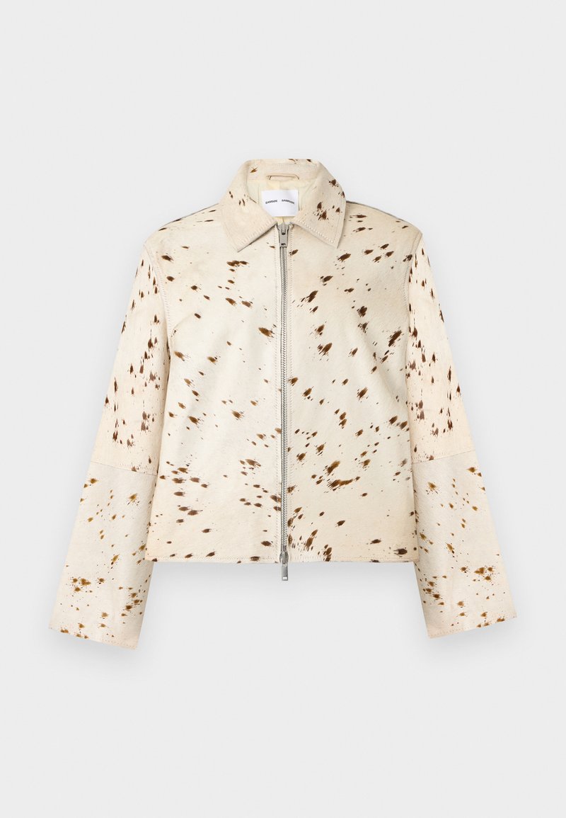 SALYLO JACKET Media 1