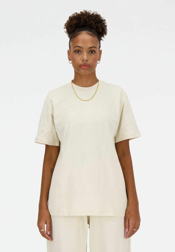 New Balance ATHLETICS  - Basic T-shirt - linen