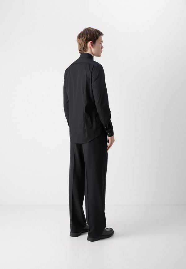 Calvin Klein Tailored