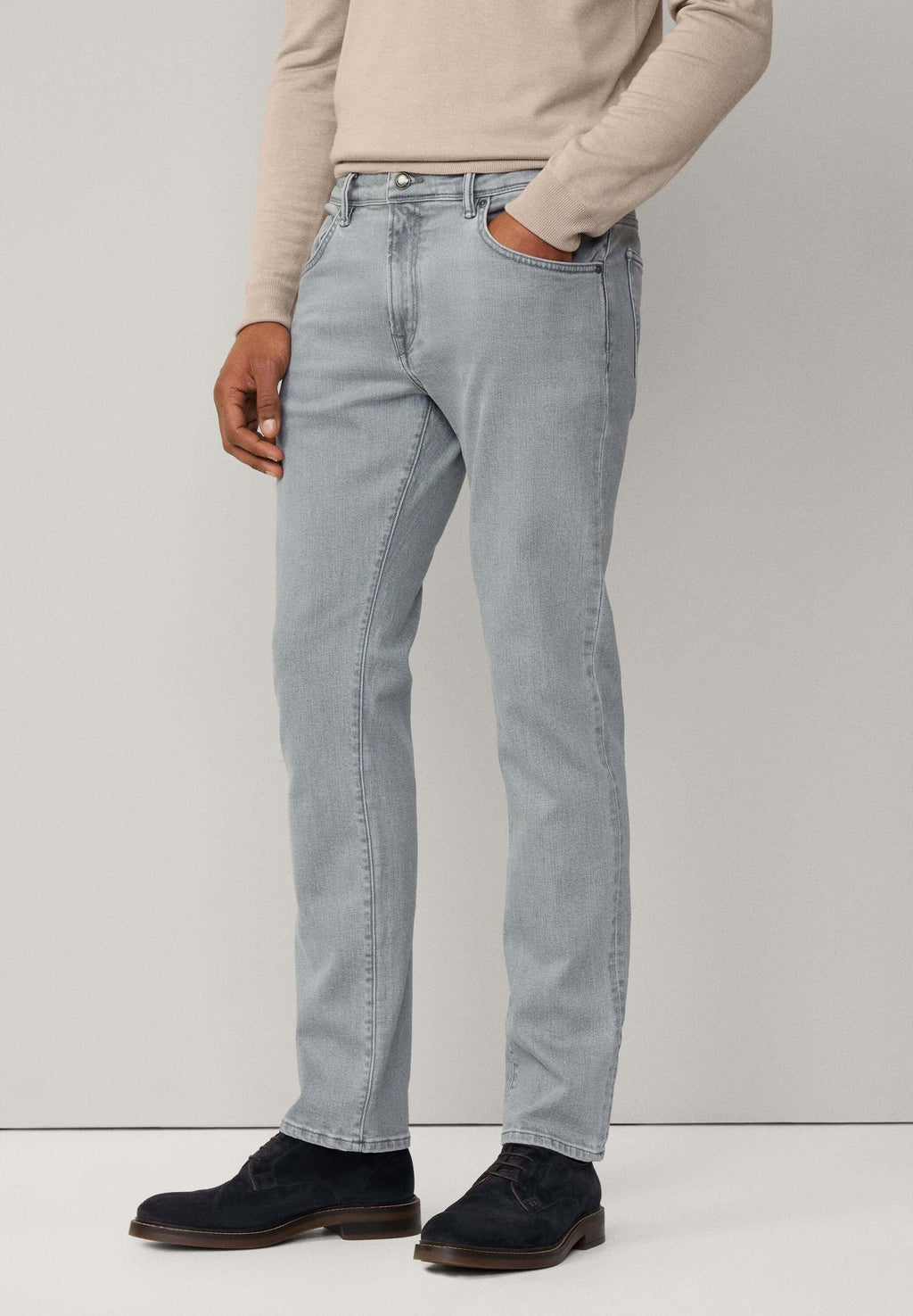 Hackett London