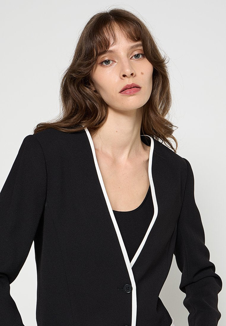 KARL LAGERFELD Leichte Jacke Media 4