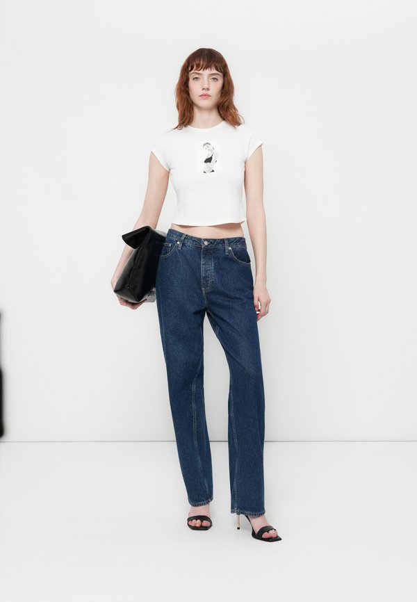 Calvin Klein CLASSIC KATE BABY TEE UNISEX