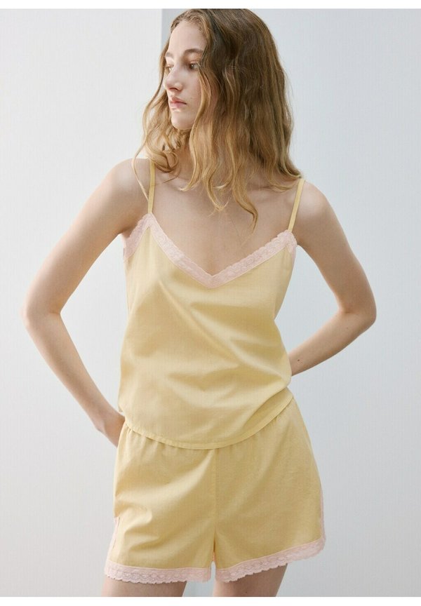 Mango ADULT - Shorts - light yellow
