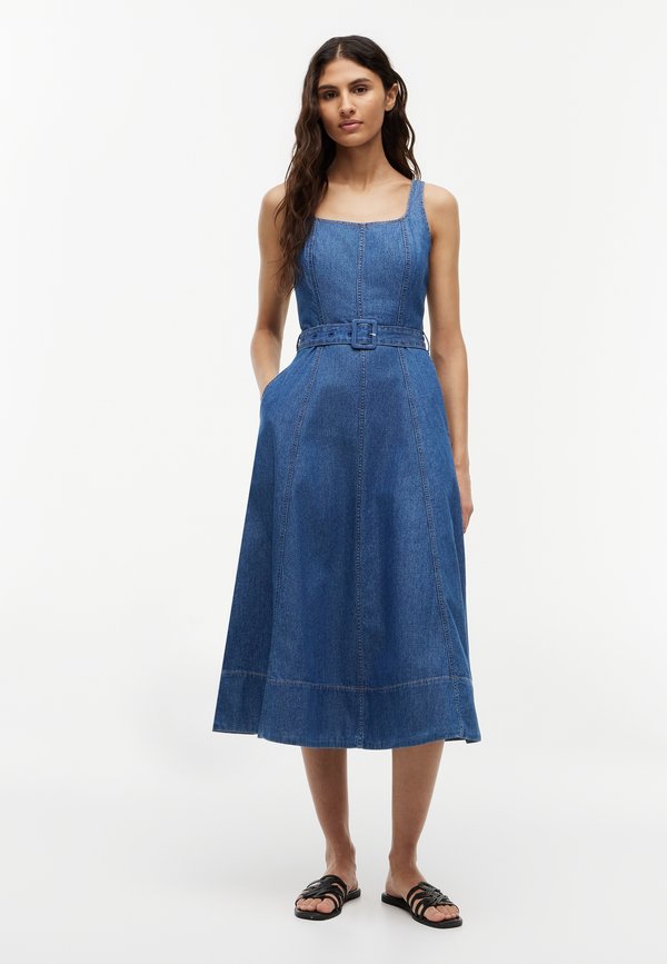 Tommy Hilfiger BELTED F&F MIDI DRESS TORY NS - TAILORED FLUIDITY - Denim dress - tory mid