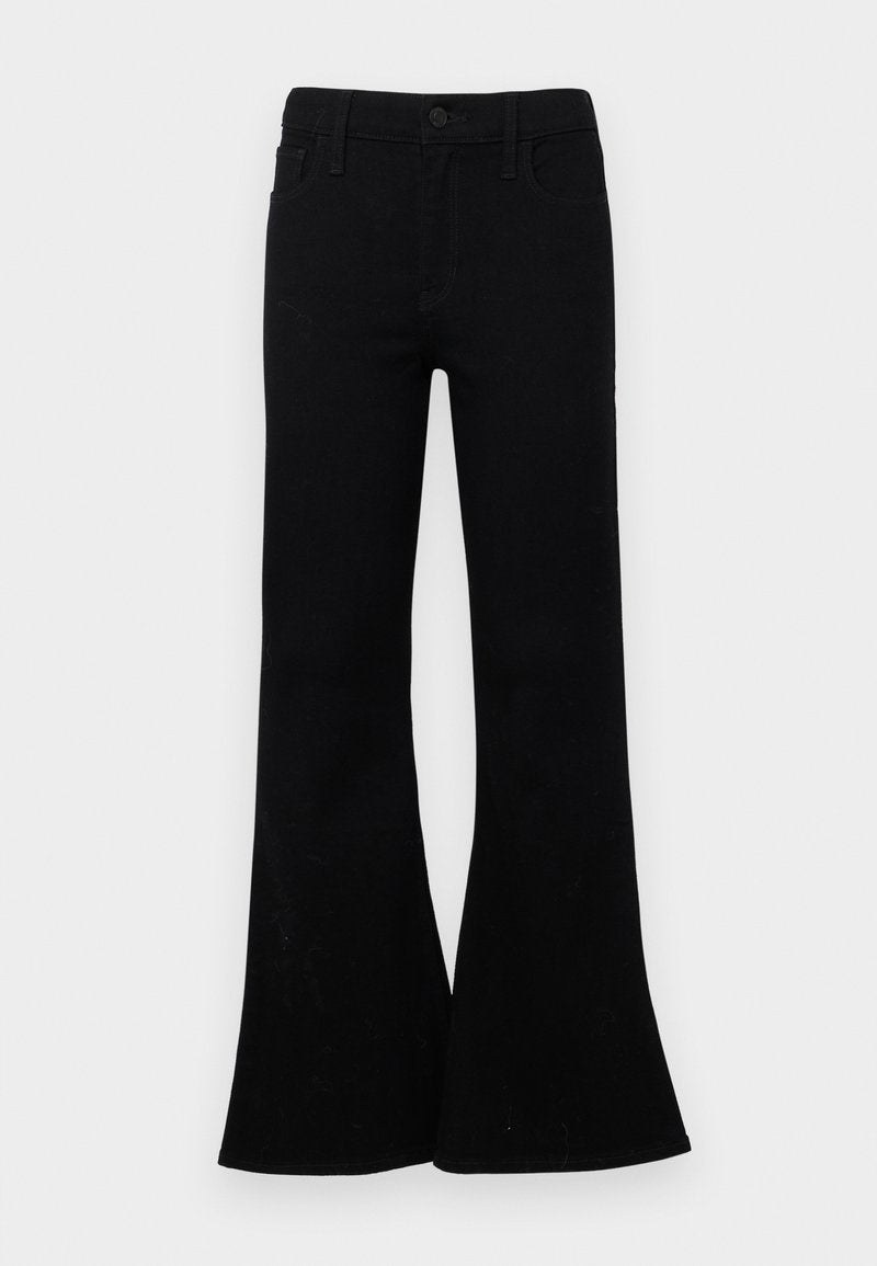 Schwarze ausgestellte Jeans aus Denim, mit einem knopfartigen Bund, fünftaschen Design und einer glatten Textur. Auffälliger ausgestellter Saum.